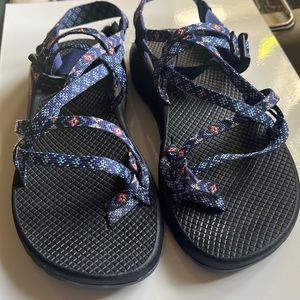 WOMEN'S CLASSIC SANDAL